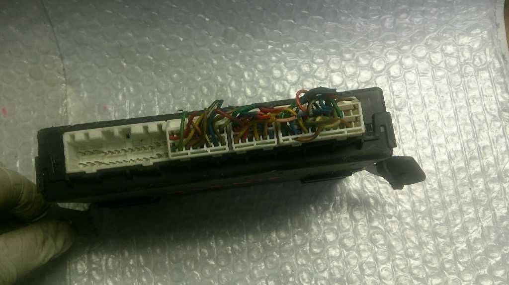 Body Control Module BCM at Fits 10-13 Compatible with KIA Forte 95400-1M480 954001M480