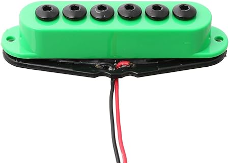 Amazon _ JZLYWS SSSギター用3PCSシングルコイルギターピックアップインベーダータイプネックミドルブリッジポジションN _ M_B (Green) _ ピックアップカバー _ 楽器・音響機器