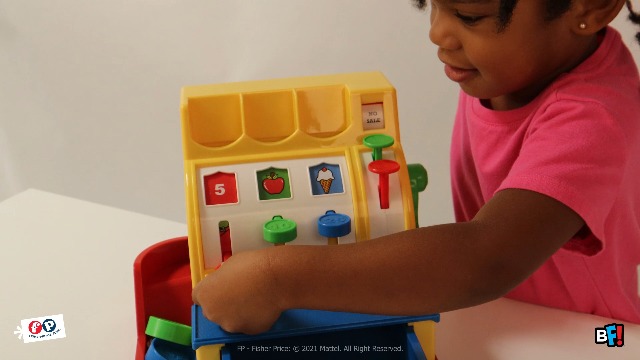 Amazon.com: Fisher-Price Classics - Retro Cash Register - Great