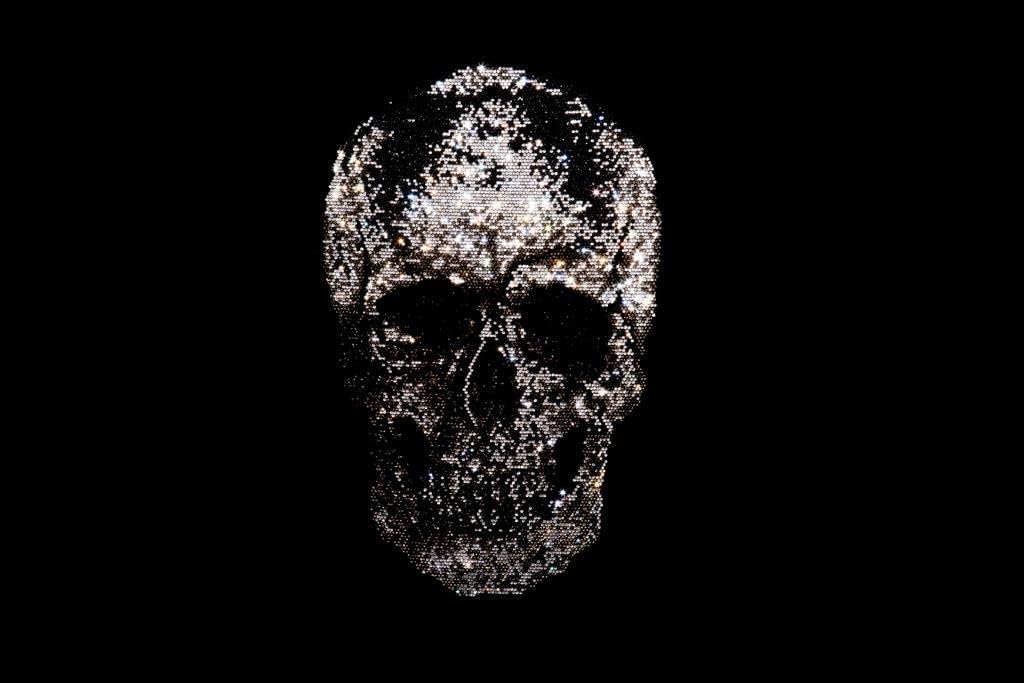 Rhinestop Black Skull Rhinestone Iron On Heat Transfer, silver and black skull , Hot Fix Skull Transfer