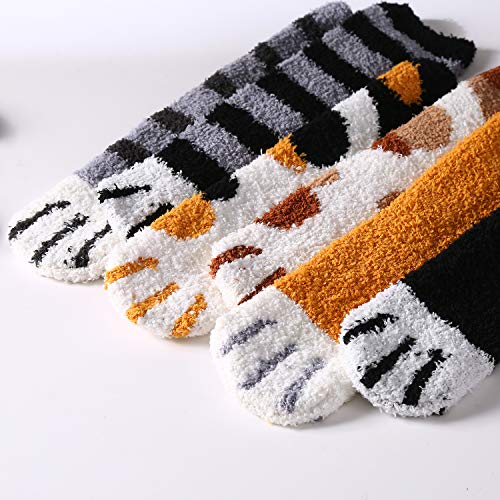 Tosewever 6 Pairs Cute Cat Paw Socks Women Winter Fuzzy Cozy Plush Slipper Socks3