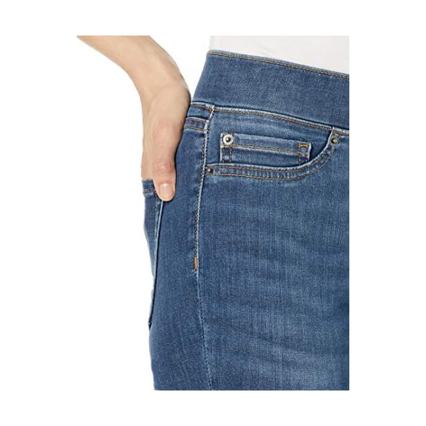 Amazon Essentials Women's Stretch Pull-On Jegging (Available in Plus Size), Medium Blue, 6 Short