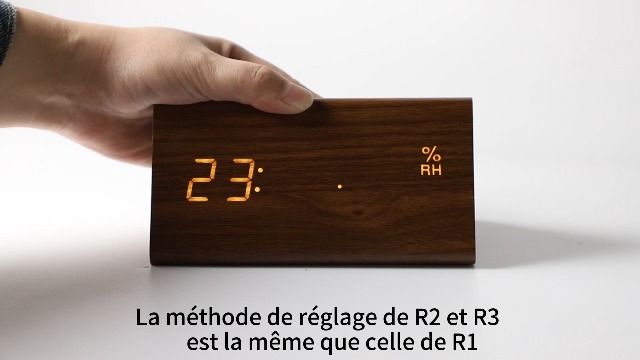 Réveil Numérique électronique En Bois Avec Affichage électronique De L'heure LED, Détection De L'humidité, De La Température, 3 Réglages D'alarme, Commande Vocale, Mini Bois Cubique De 6 Cm (bois Noir