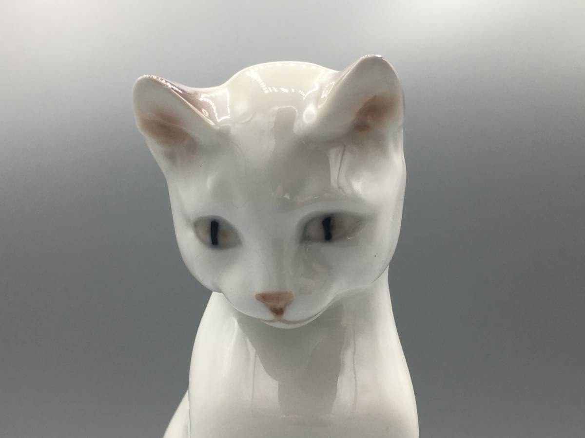 Amazon.co.jp: ビングオーグレンダール B&G 猫 フィギュリン 