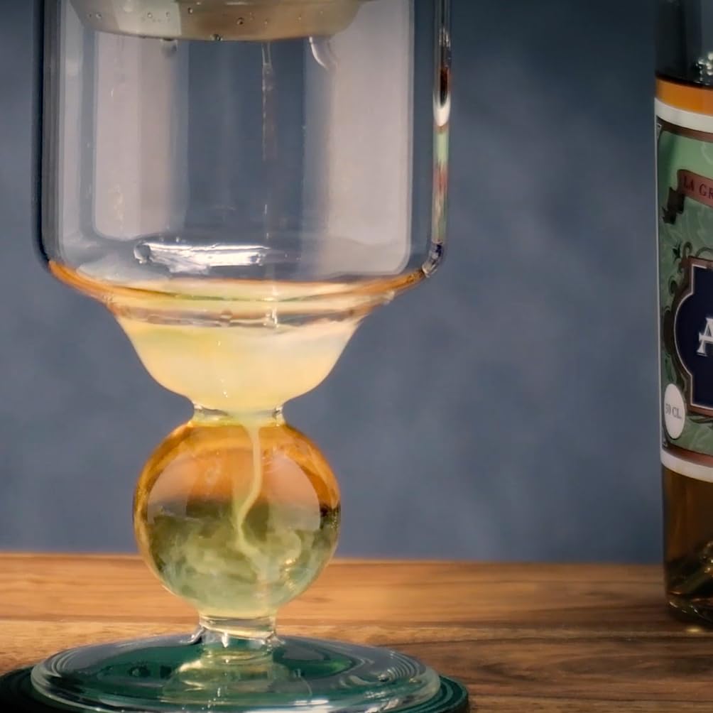 Absinth ALANDIA Verte Édition Barrique | 15 Monate fassgelagert im frz. Eichenfass | Komplex im Geschmack | 65% Vol. | (1x 0,5 l)