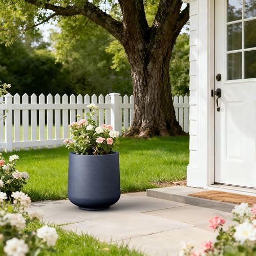 Image of Kante Large Round Curved Charcoal Concrete Planter 16.5 inch Dia, Outdoor