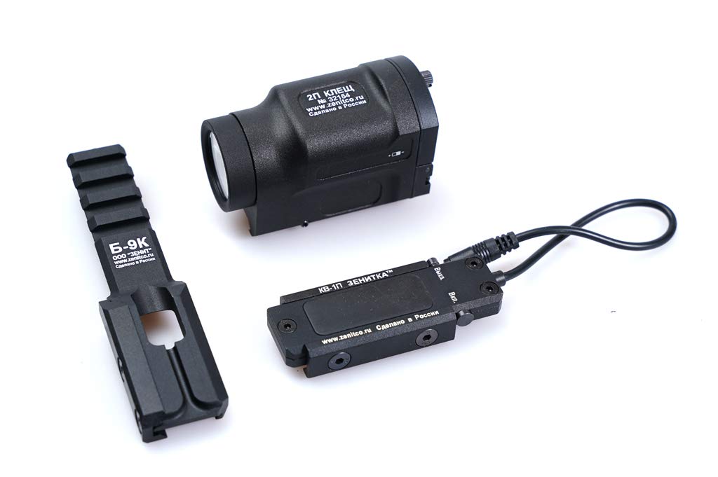 Amazon.co.jp: SOTAC GEAR 製 2P-KLESH タイプ フラッシュライト、B