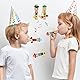 Biluer Holzpfeife Kinder 12 Stücke Karikatur Piraten Pfeife Vogelpfeife Holz Pfeife Anhänger Lustige Schlüsselanhänger für Kinder Geburtstag Geschenk Party Gefälligkeiten(Zufällige Farbe)