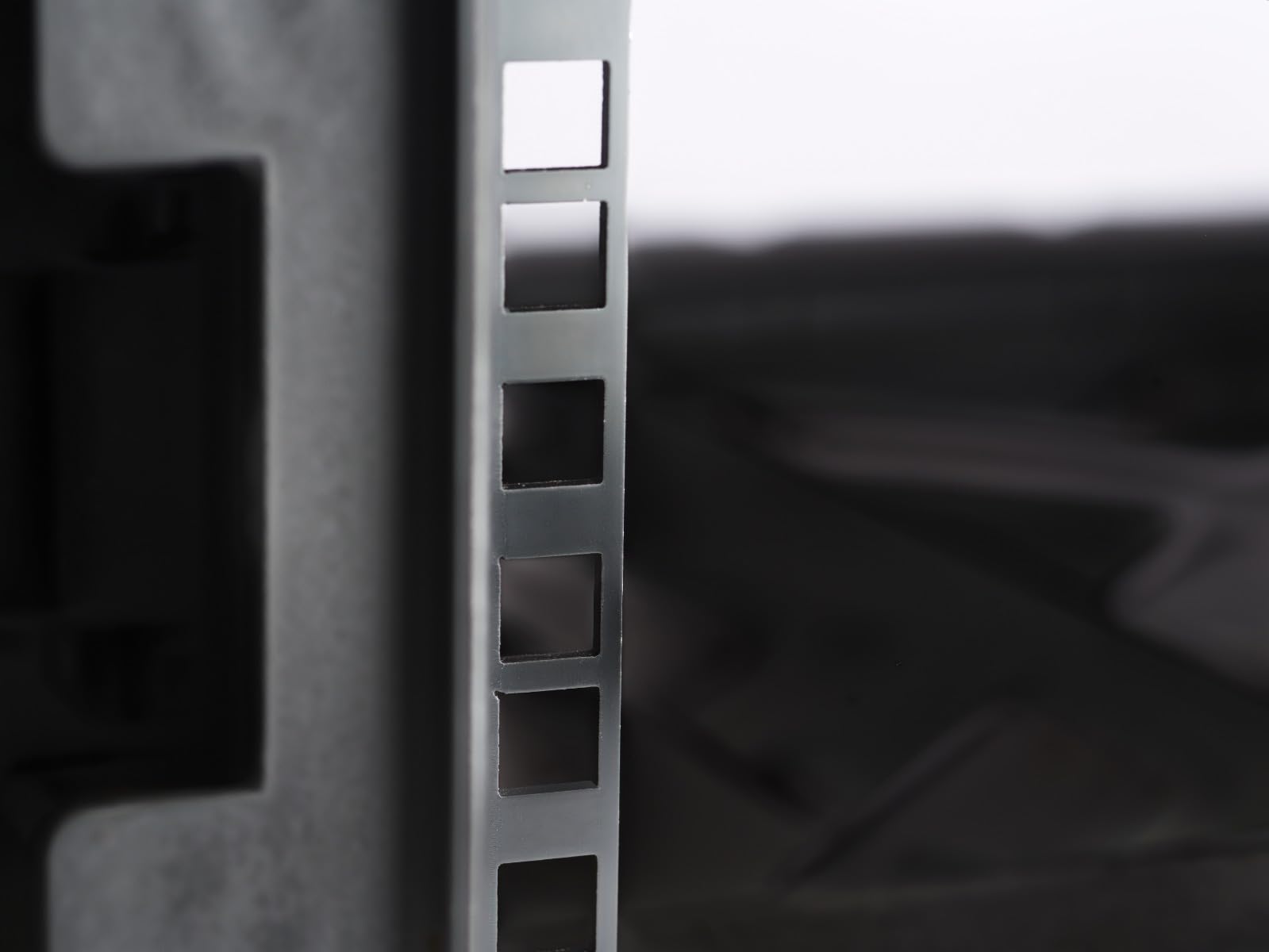 RackVault - Hartschalen Audiorack - 19 Zoll - 6U - 480 mm | mit Rollen und Trolley | Stapelbar Rack Gehäuse | Rackmount | Für industrielle und AV/Musik-Anwendungen | Schwarz