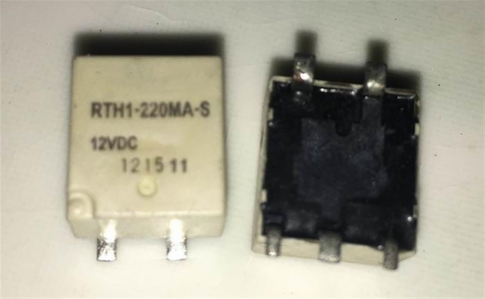 Relé RTH1-220MA-S 12VDC de 5 pines interruptor para placas electrónicas 2