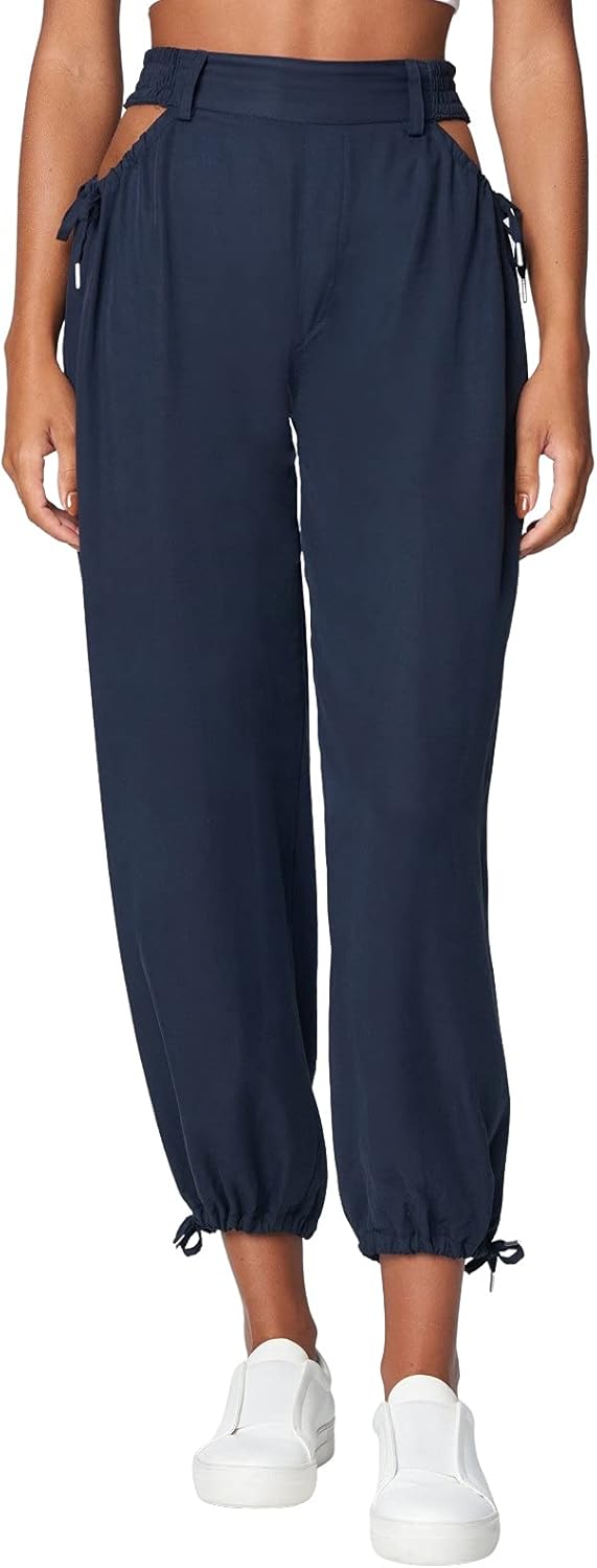 [BLANKNYC] Women's Womens Tencel Gathered Hip & Hem Detailed Trouser, Comfortable & Casual Pants