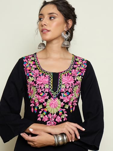 Image of Women Woollen Embroidered Round Neck Short Kurta With Pencil Pants