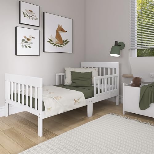 Image of Dream On Me Finn Toddler Bed, GREENGUARD Gold, Pinewood, White
