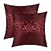 CaliTime Kissenbezüge Kissenhülle Packung mit 2 Wurfkissenbezügen Cases Vintage Damast Floral Glänzend & Matt Kontrast 45cm x 45cm Burgund