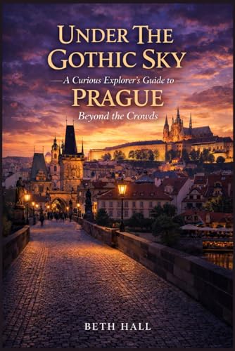 Bild: Under The Gothic Sky: A Curious Explorer?s Guide to Prague Beyond the Crowds f�r 16,47 EUR bei amazon.de