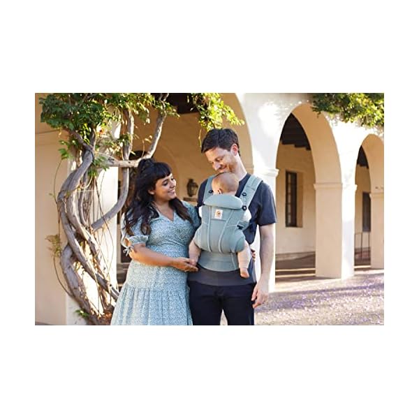 Ergobaby Omni Breeze Babytrage für Neugeborene ab Geburt bis 20kg, 4 Positionen SoftFlex Mesh Ergonomische Babybauchtrage Rückentrage Baby-Tragetasche, Slate Blue – Bild 7