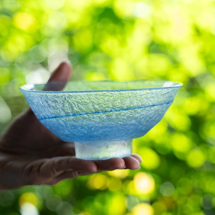 Amazon | ガラス抹茶茶碗 | 金彩ブルー（KOK-131） 作家「岸本耕平