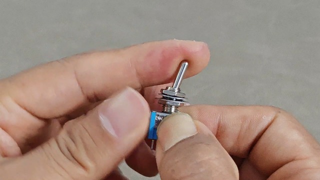 Interrupteurs à bascule ronds marche/arrêt, SPST 20mm, Mini 12 Volts DC, Joli interdit 12 V pour voiture, automobile, montres, 2 broches, 5 pièces, 10 pièces  34