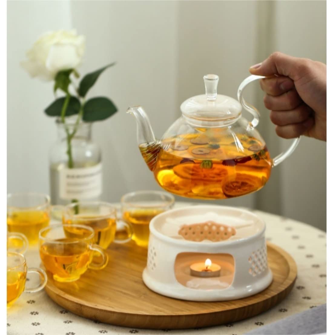 Zestaw do Herbaty Zestaw na Herbatę 810ml Szklany Zestaw Do Herbaty Z Drewnianą Okrągłą Tacą Czajniczek Podstawa Ceramiczna Ciepły Świecznik Dzbanek Do Herbaty Kubek Sok Owocowy Czajnik Wodny Zestaw D