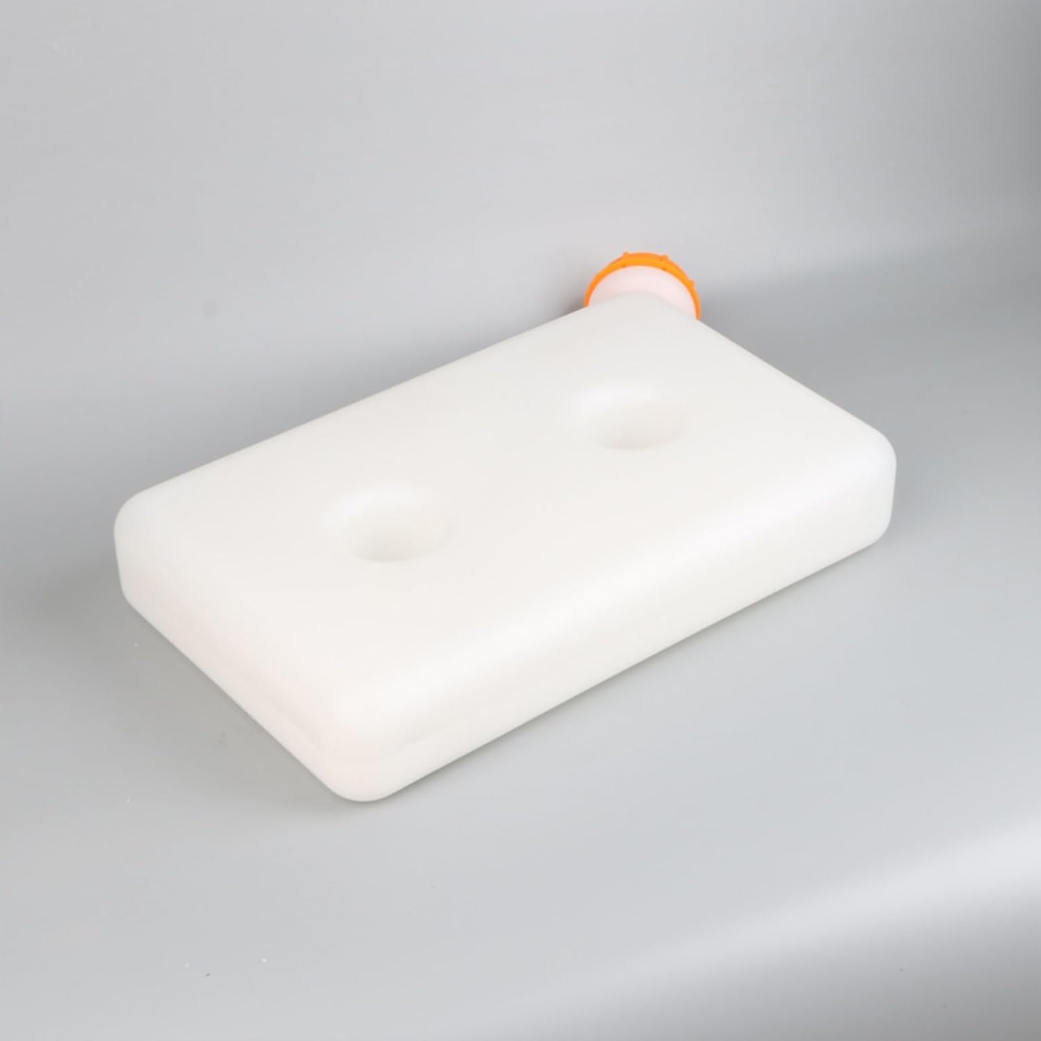 Qikaide 8L Plastic Fuel Tank with Angled Cap and Dual Mounting Ports 430x285x70mm for Diesel Parking Heaters and Air Heater Systems