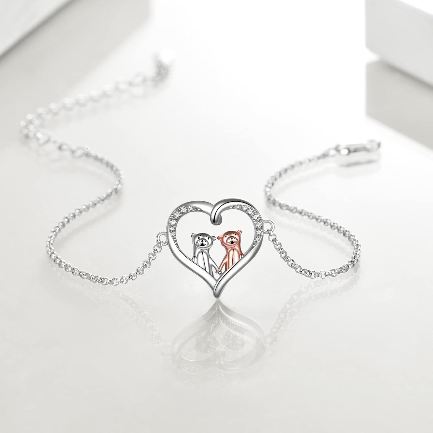 ONEFINITY Otter Gifts for Women Sterling Silver Sea Otter Bracelet Cute Otter Heart Jewelry Bracelet for Mom Sister Gift