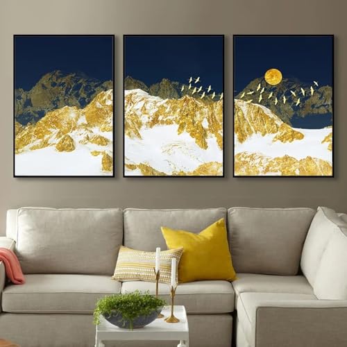 Paysage de montagne dorée en toile murale pour créer une ambiance zen dans votre grand salon