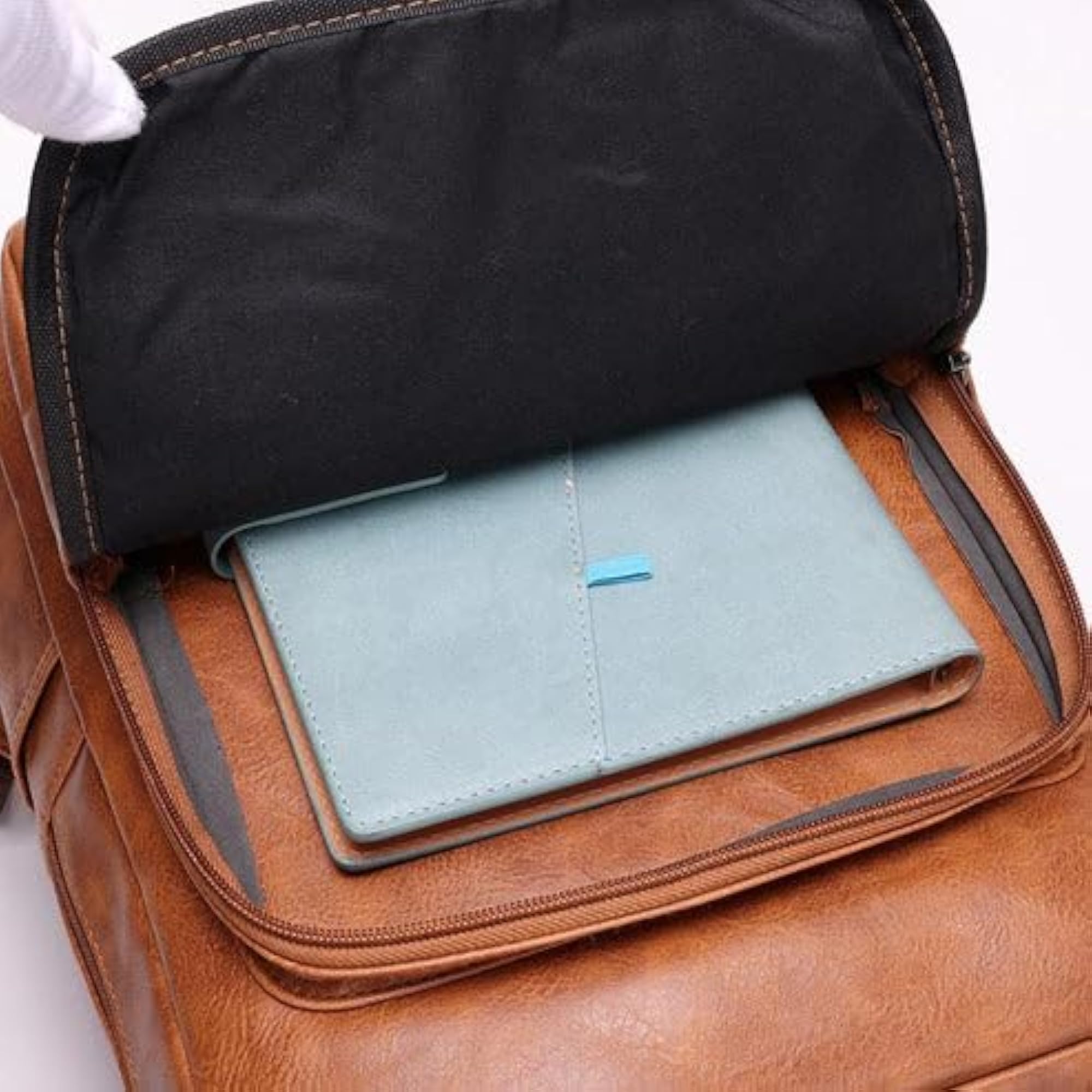 Polyurethane Zipper Closure Backpack with 28 Liter Capacity