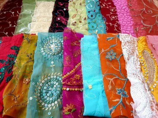 Vintage Fabrics Crafts Sari Georgette Fabric Remnant Embroidered 15 Pieces Sewing Craft Home Decor Scrapbook DUP3