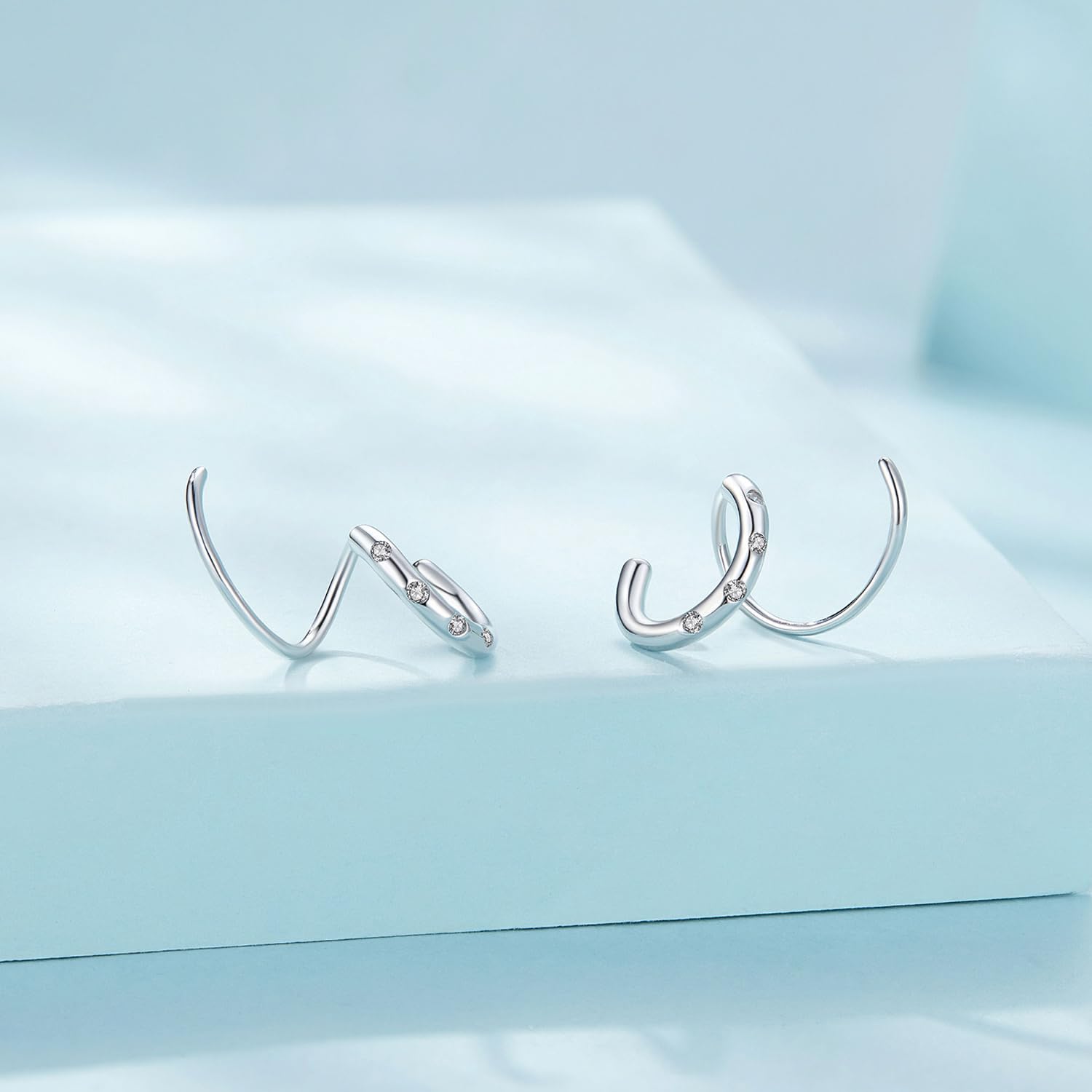 QHQQXN Spiral-Hoop-Twist-Doppelohrringe Silberne Helix-Spiralohrringe Doppelte Piercing-Ohrringe