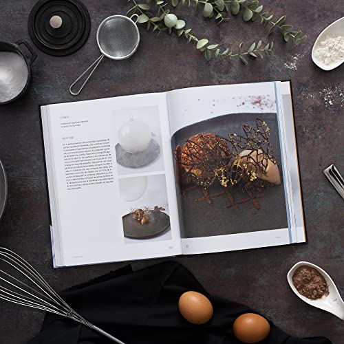 Cuatro Casas. La Cocina de Jordi En Abac, Atempo, Angle Y Ten's / Four Homes. Jo Rdi's Cooking in