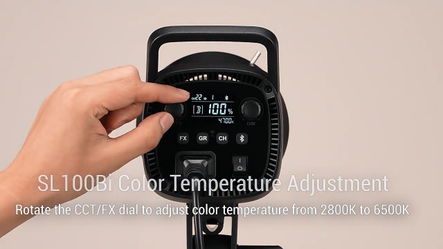 Godox SL100Bi – Luce LED Video 100W Bicolore 2800-6500K Con Attacco Bowens E APP