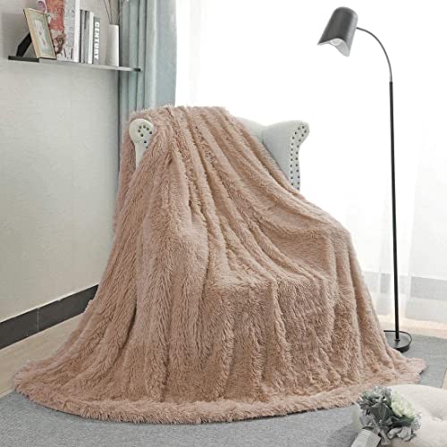 Couverture légère en microfibre pour ne plus avoir froid au lit