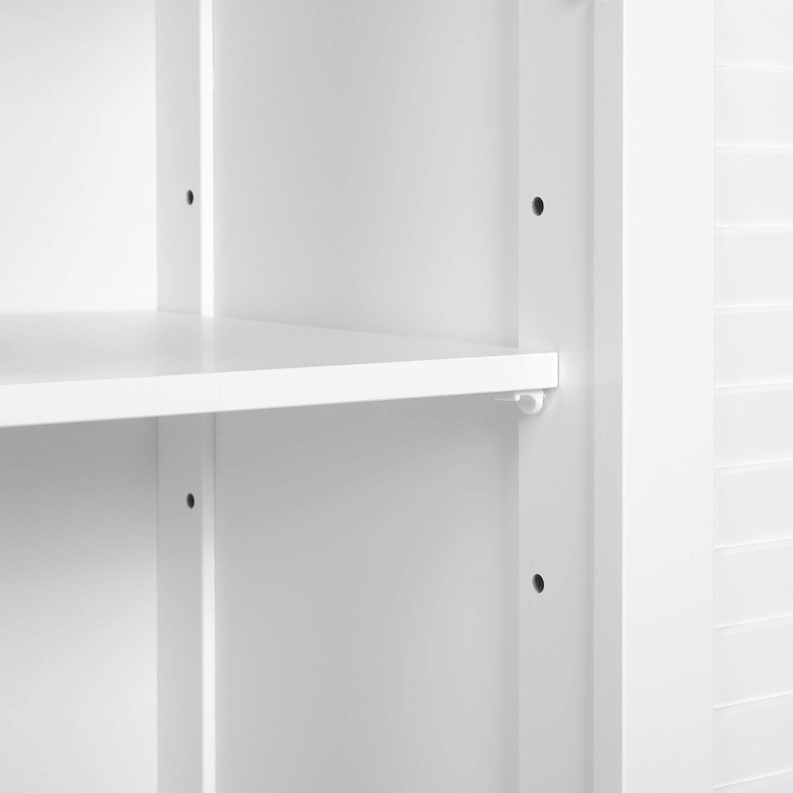 Waschbeckenunterschrank mit verstellbaren Regalen