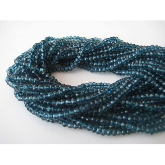 Perles rondelles quartz bleu 4mm lkbeads pour réparer et personnaliser un bijou