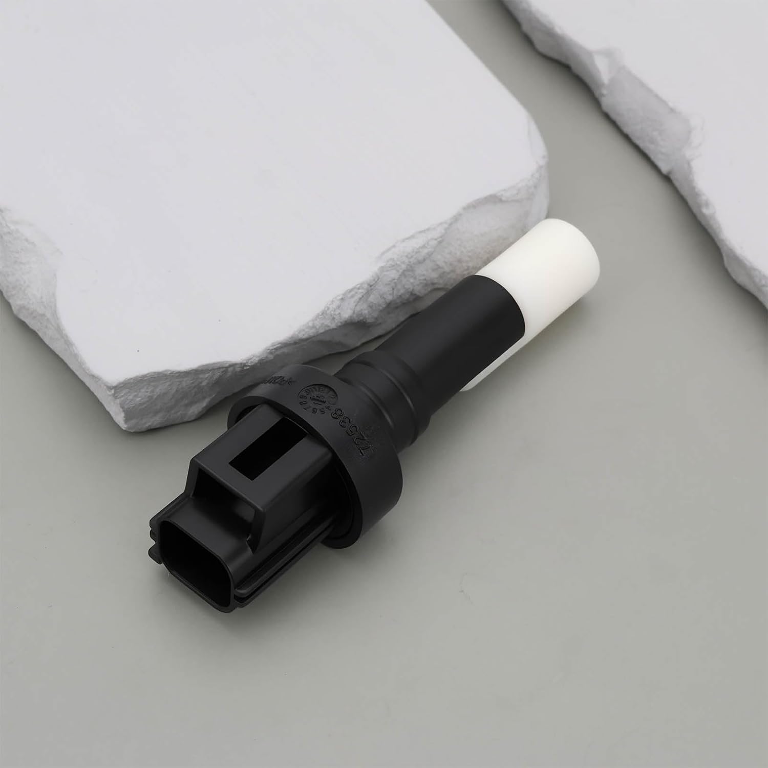 ECSiNG Car Washer Reservoir Fluid Level Sensor C2S4061 Compatible with Jaguar XJ XK XF Compatible with Mondeo, 1234154