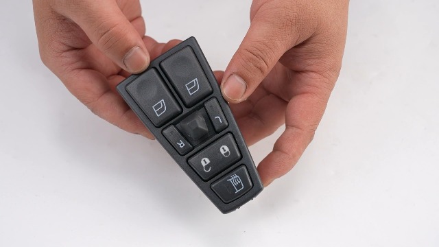 もやもやスイッチ追加分 Amazon.com: Power Window Master Control Switch for for FH12 FH13