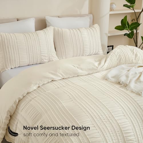Guchuang Bedding Seersucker & Ruffled Design Duvet Cover Set - Image 9