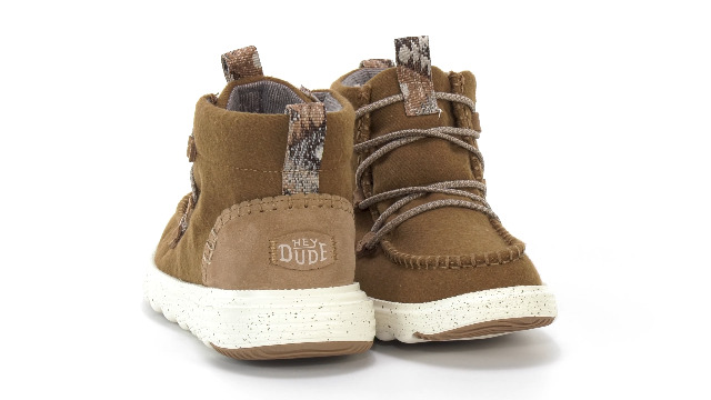 Amazon.com | HEYDUDE Reyes Boots Wool Black/Black 5 M | Western