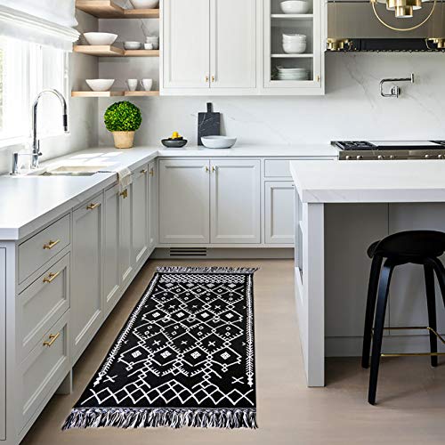 Upgraded Boho Bathroom Rug 2'X4.3', Boho Runner Rug Bohemian Black White Boho Bath Mat, 100% Woven Washable Cotton Small Throw Rug Decorative Porch, Tassel Rug For Kitchen Laundry Entryway Bedroom #TOP1