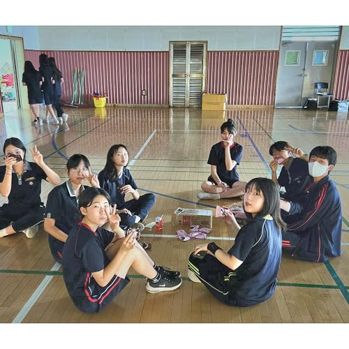 졸업앨범 (Yearbook)