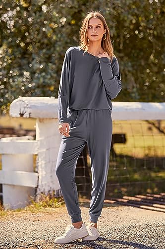 Image of PRETTYGARDEN Women's Fashion Outfits 2 Piece Sweatsuit Solid Color Long Sleeve Pullover Long Pants