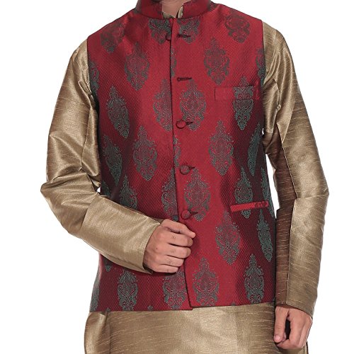 Pijama Kurta Tag 7 con chaqueta de mezcla de seda fina y acabado de alta costura