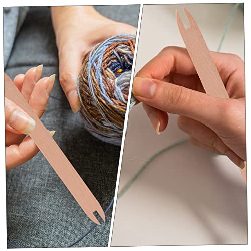 Levemolo 2 Pcs Shuttle Sticks and Weaving Loom Tools - DIY Inch Sized Wooden Weaving - Essential Knitting Accessories for Scarves and Sweaters - Craft Weaving Supplies with Big Eye Needles