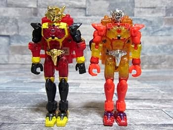 ミクロマン　レッドパワーズ　バイクセット　トイザらス限定版と通常版 Amazon.co.jp: トイザらス 限定 タカラ ミクロマン レッドパワーズ