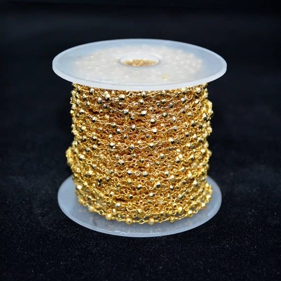 Chaîne rosaire pyrite dorée 3mm pour création de collier en fil plaqué or
