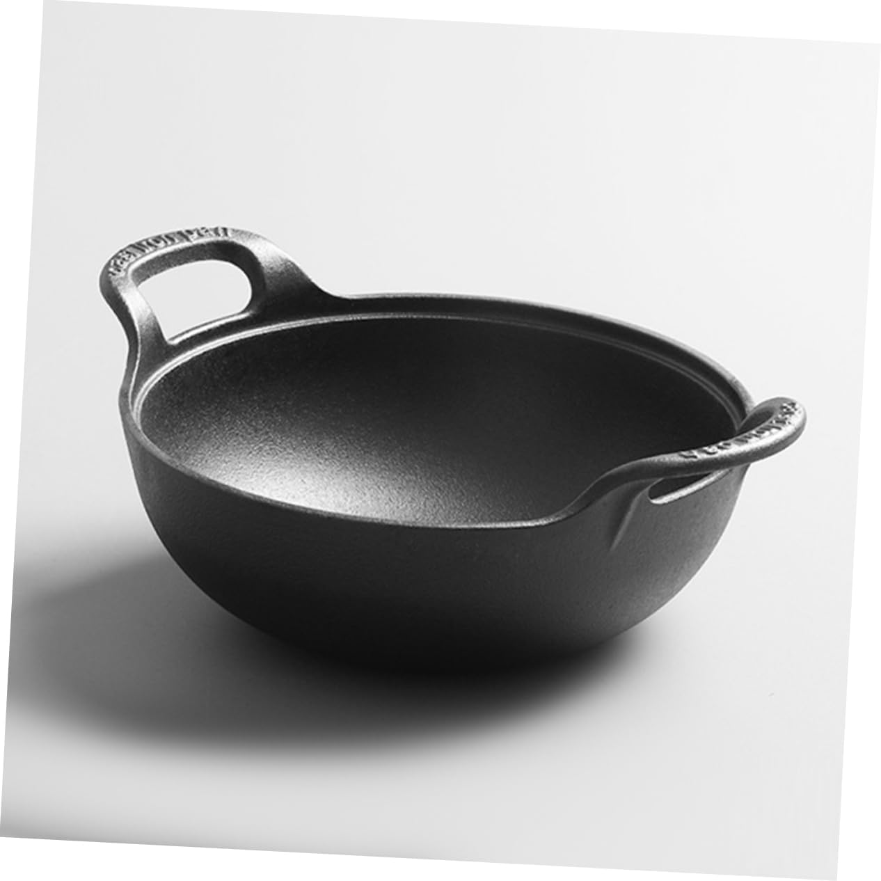 Cast Iron Skillet Outdoor Cooking Pot with Side Handles Soup Pot for Camping Hiking and Family Meals Versatile Cast Iron Cookware for Picnic and Outdoor Activities