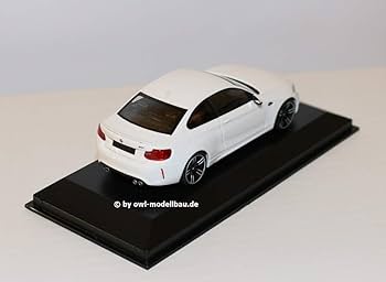 Amazon | ☆ ミニチャンプス 1/43 BMW M2 2016 ホワイト