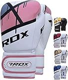 Unsere Muay Thai Handschuhe bieten eine extra dicke Polsterung, die deine Hände bei Haken und Stößen schützt. Die Handgelenke sind mit einer ausgeprägten Polstermasse versehen, die die Faust und den angehängten Daumen bedeckt. Sie sind perfekt für Männer Frauen, die MMA, Kickboxen und Kontaktsportarten betreiben.