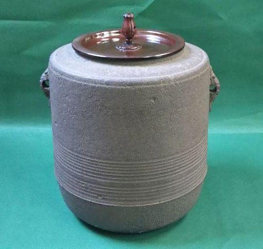 茶道具 茶釜 裏千家 鵬雲斎好 寒雉写 七徳釜 砂鉄 和銑 金森紹栄 新品未使用 茶道具 茶釜 裏千家 鵬雲斎好 寒雉写 七徳釜 砂鉄 和銑 金森