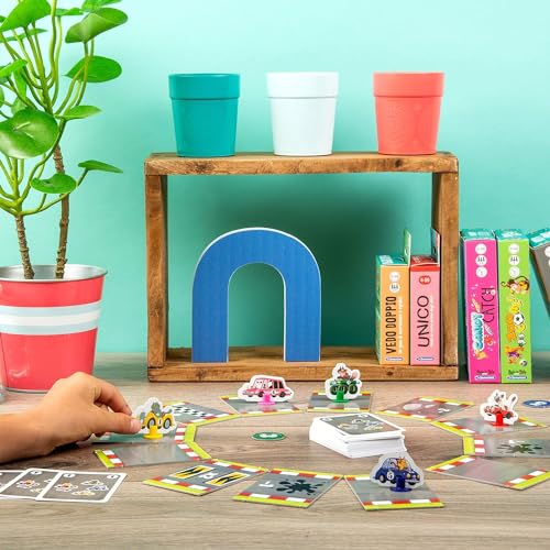 Clementoni - 16566 - Kitty Race - Jeu de Cartes pour Enfants à partir de 7 Ans et Plus - De 2 à 5 Joueurs - Jeu Educatif pour Jouer en Famille